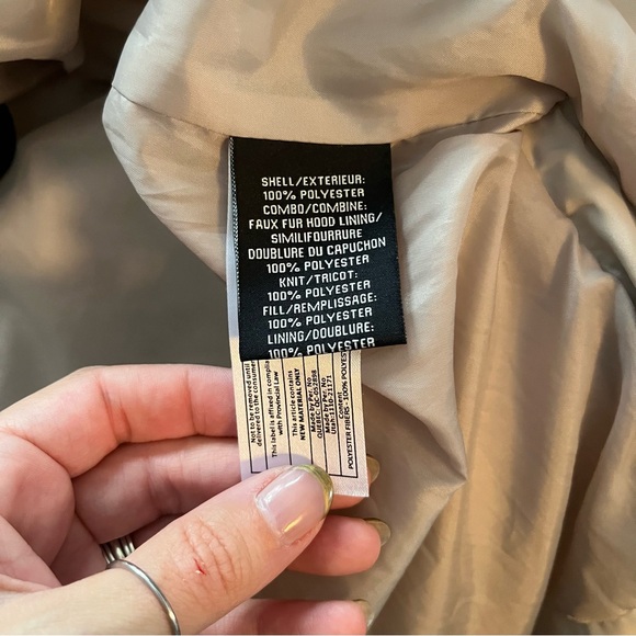 Bagatelle Sport Khaki Colored Jacket with Plush Lining. Womens size large. - Picture 6 of 7